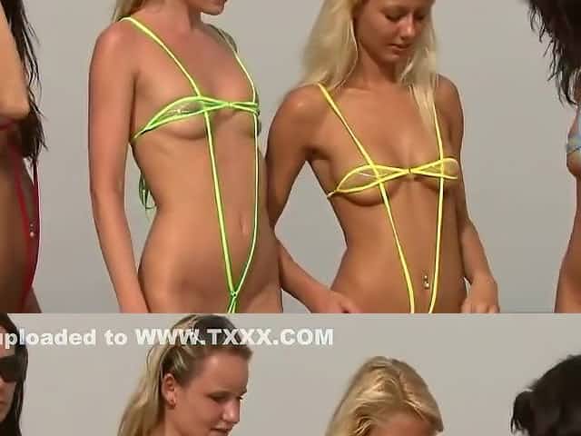 String Bikini !