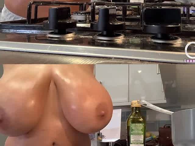 Leanne Crow - Webcam 14