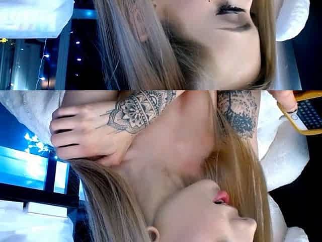 Horny amateur web cam teen girl takes a toy deep inside