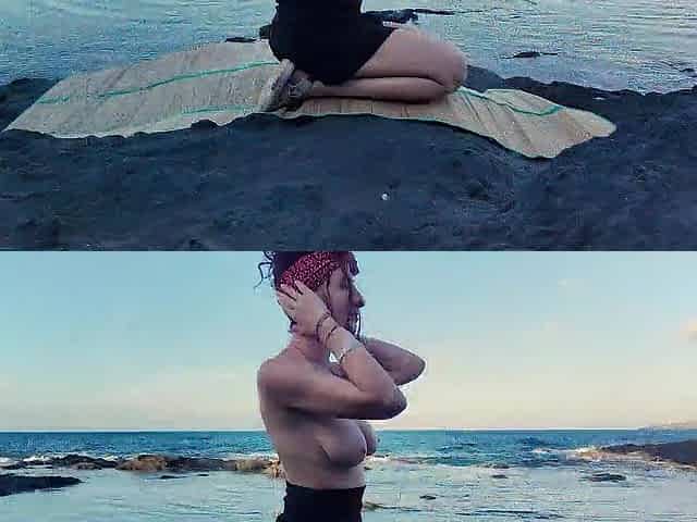 Clandestine fuck in a corner of paradise, he licks me and we fuck