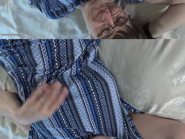 Cum On My Glasses - HotMilf