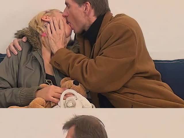 Close-up sex with skinny blonde Maria