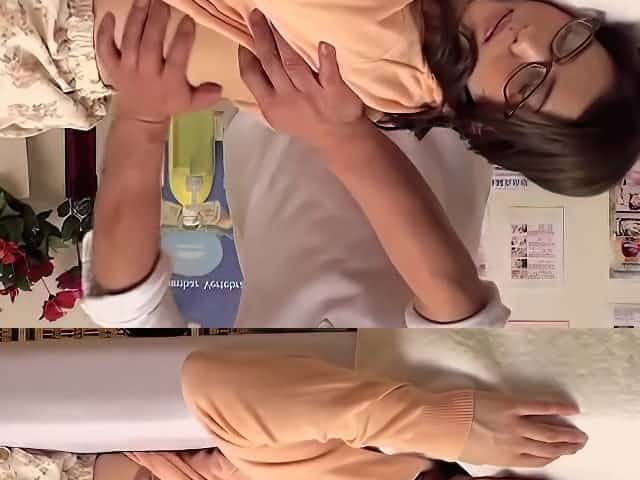 Old guy massaged hot Asian and they had hidden camera sex