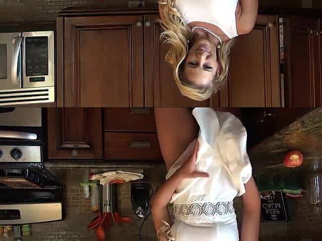mother I'd like to fuck in the Kitchen