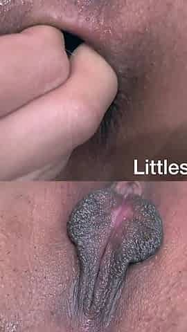 Pee All Over Face & Close up Squirts