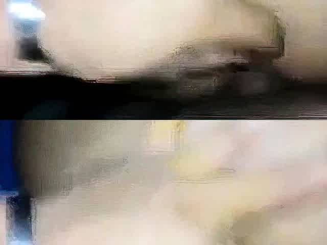 Latina amateur habla con su novio durante el anal en estilo