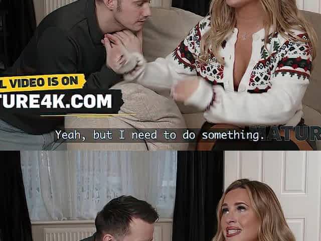 MATURE4K. Sexy mother I'd like to fuck seduces her youthful neighbour with her Soaked Cunt