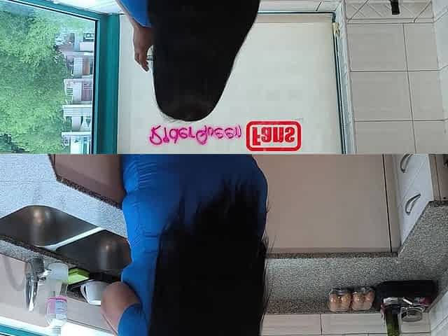 Stepmom in Kitchen - Video for Fans