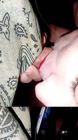 Aleksa Fantasies is sucking a jock
