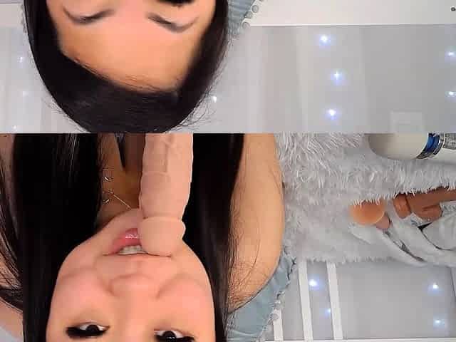 Big boobs milf masturbates with her dildo