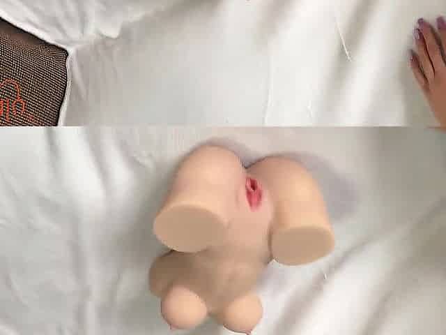Secretary doesn't want to fuck her greedy boss anymore and offers him a Tantaly doll