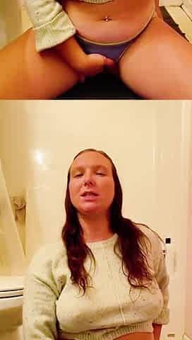 I surprised my 18F lesbian coworker fucking myself in the green sweater she loaned me