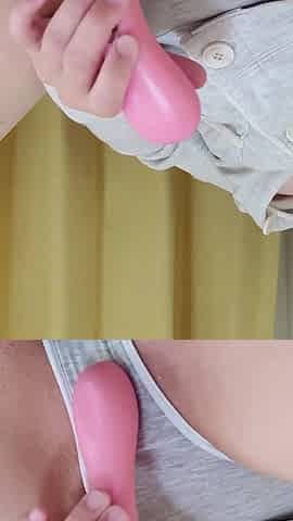 Married Woman's Masturbation That Feels Like Playing with Her Breasts