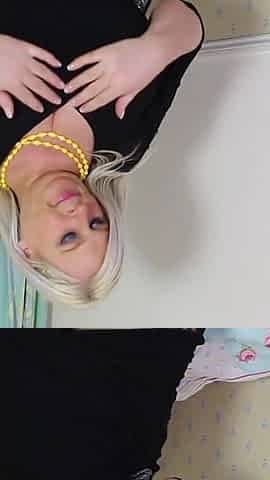 Mature BBW MILF Sammy Sanders Shows off Her Huge Tits & Big Ass