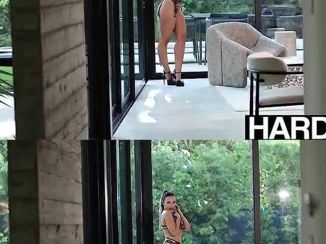HARDX - Melissa Stratton Screams as Vince Karters Giant Schlong Stretches Her mother I'd like to fuck Cunt