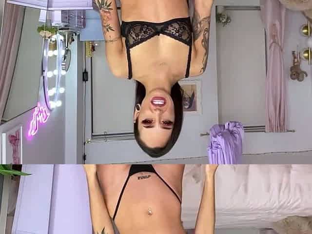 Brunette Solo Webcam Masturbation
