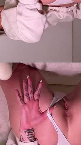 Gigi Solo Masturbation