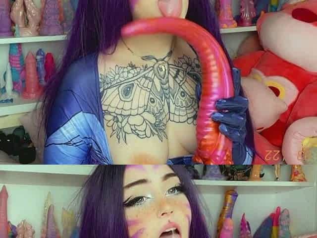 Masturbating loving babe solo toy plays with enthusiasm