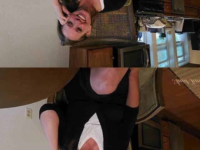 Aunt Judy's XXX - Breasty Older Amateur Autumn Bangs the Delivery Man