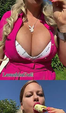 ???????? Ice cream melts... just like my juicy twat! ???????? Lenushka Doll is willing for the mess! ????????