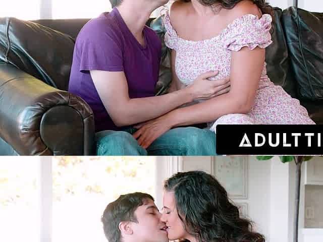 Stepmom Penny Barber Teaches Stepson Ricky Spanish a Lesson on How to Look at Nudity!