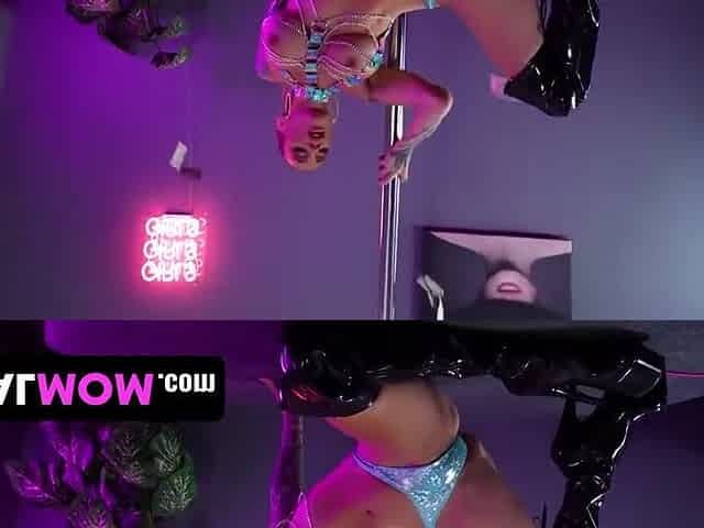 Stripper Milf Gives Her Stepsons Best Friend A Lapdance