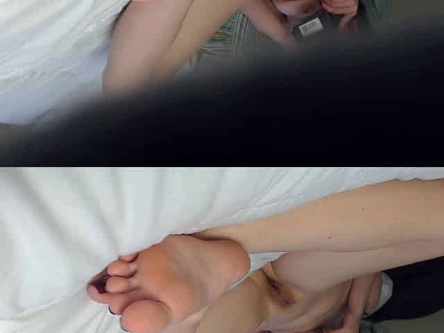 Amateur hottie solo masturbation