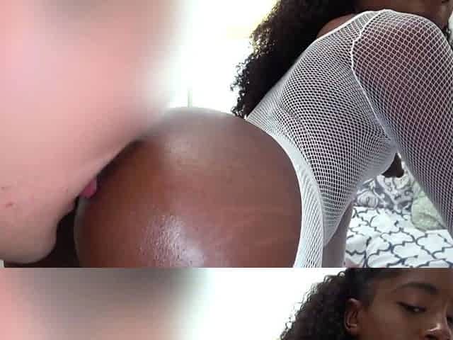 Ebony pretty girl, muscular body, raw insert