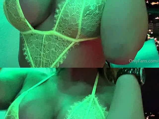 Hot Blonde Babe Solo Masturbation