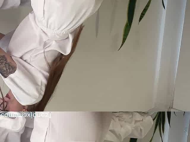 The masseuse does a ideal blowjob work and cheerful ending