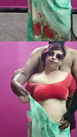 Hot Tamil Wife Seducing Neighbour