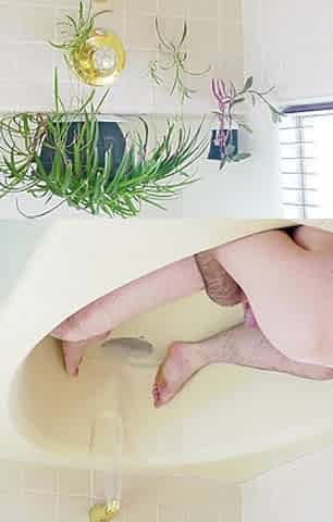 Fucking My Stepmother in the Bath
