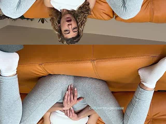 SQUIRT in LEGGINGS Multiple Climax JUICY CUNT