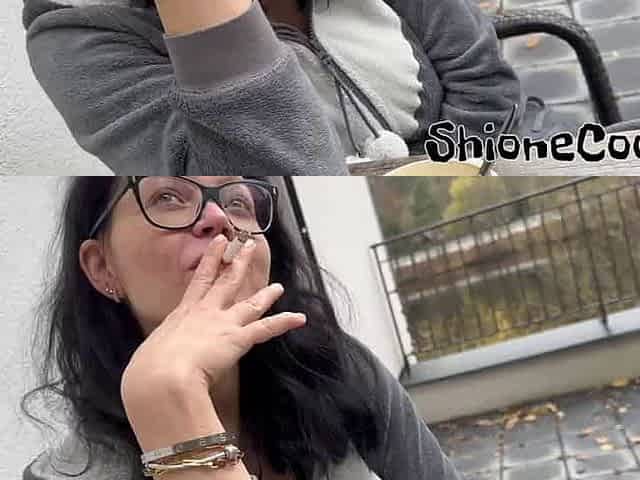 Bigtits milf morning first long cigarette and hard nipples