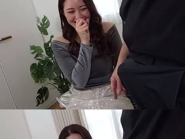pretty japanese gives handjob and blowjob