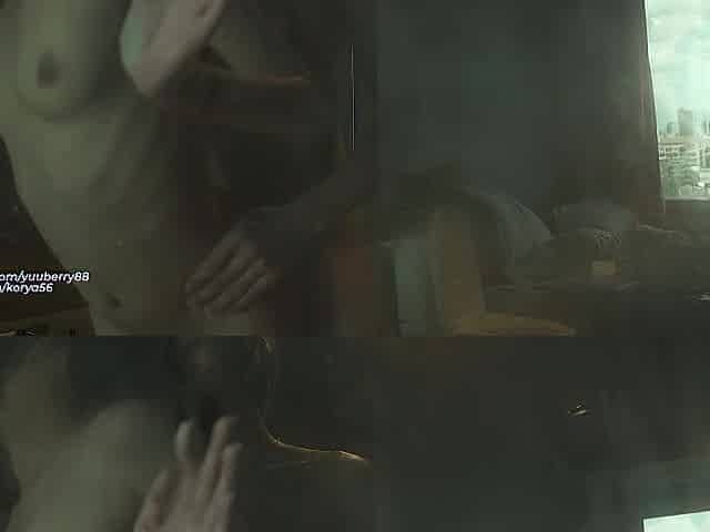 oriental hottie pool alone [H27]