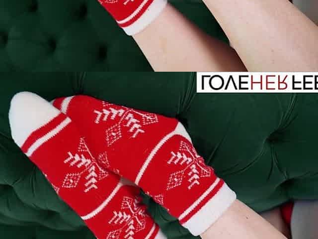 Xmas Foot Tease With Paris White