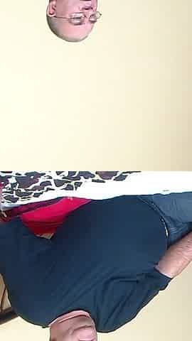 Mature sex psychologist looks after couples because the fuck is no longer right