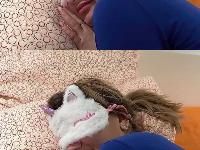 mother I'd like to fuck with a large booty gets screwed and gets cum on her booty