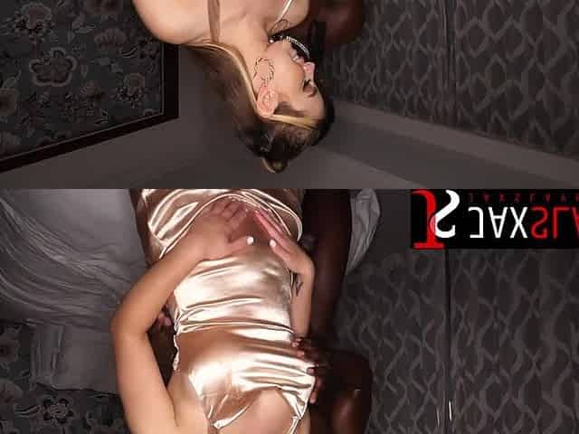 Cocky Babe Jessie Rogers Taut Anus Permeated By Ebony Wang