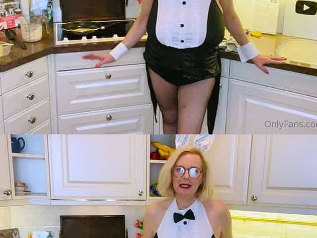 Blonde MILF with Big Boobs Playing Cam Free Porn