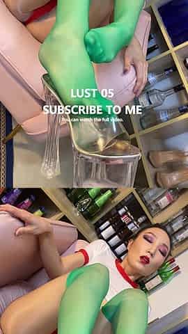 Lust 05-she Enjoys Exercising While Wearing Stockings
