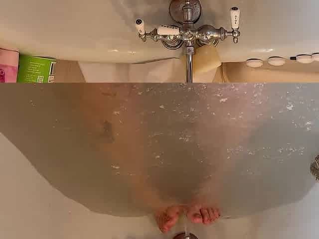 Unsightly Feet - Bathtub Tease