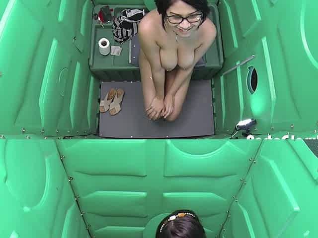 Elyce Ferrera's big natural tits and stunning hd gloryhole scene