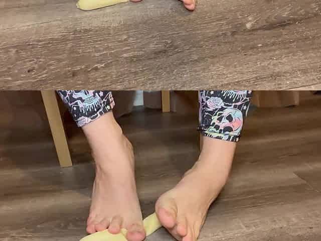 Squishing Bananas Under My Bare Feet Food Fetish Sploshing