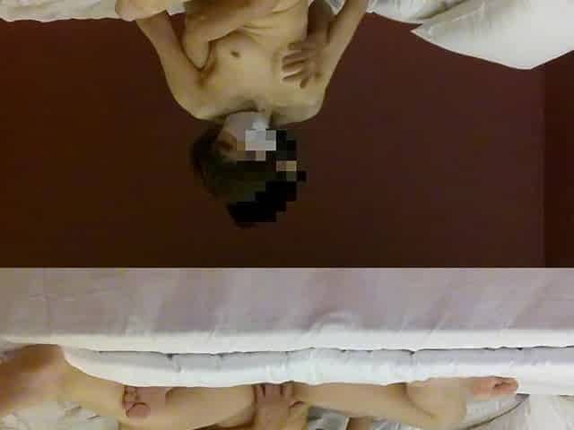 Uncensored Adulterous Mature Couple, Sperm-loving Perverted Mature Woman, Handjob and Ejaculation
