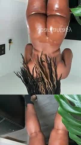 Joanfantasy all oiled up