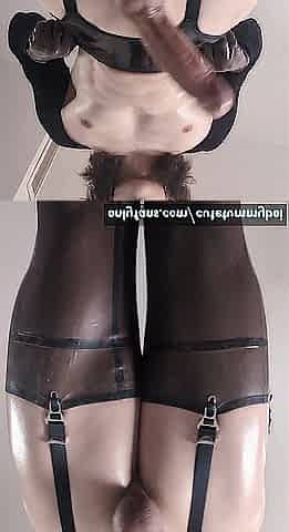 Femboy in Latex large Spunk flow