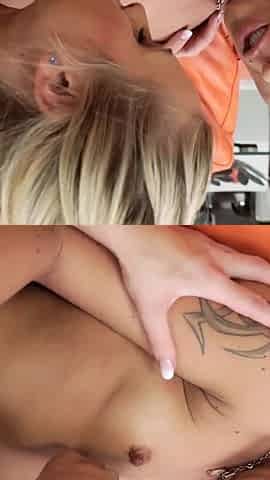 21 SEXTREME - Vinna Reed & Vanessa Twain try deep pussy fisting!