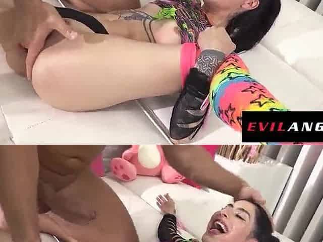 EXTRAORDINARY and COARSE Booty Screwing for Punk Wench